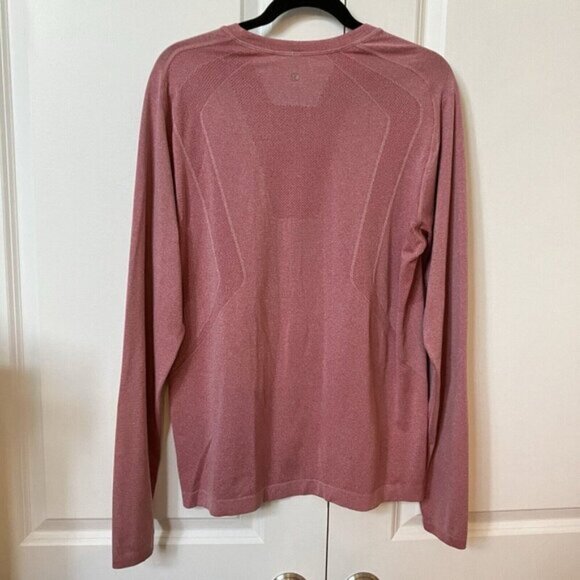 Lululemon Mens Shirt Athletic Running Red Outdoor Gorpcore Flawed - Picture 8 of 8